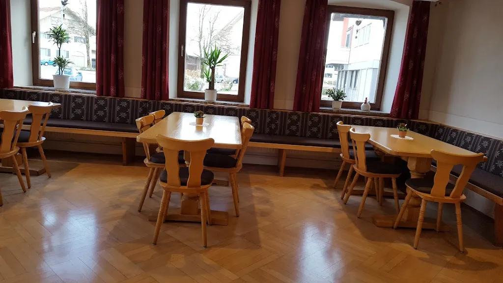 Gasthaus Goldener Adler_Lengenwang_slider_image_1