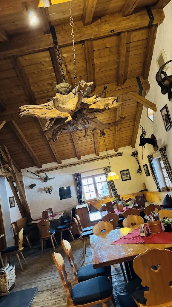 Isabelle Kreuzer_Wurzelhütte - Ofterschwang_Ofterschwang_review