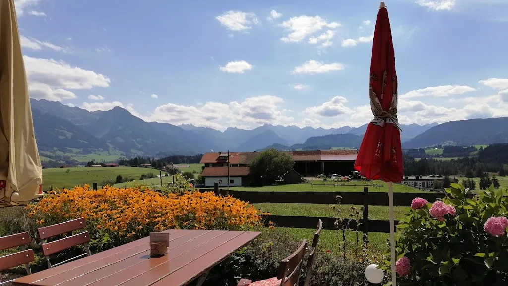 Bauerngasthof Cafe Mayr restaurant in Ofterschwang