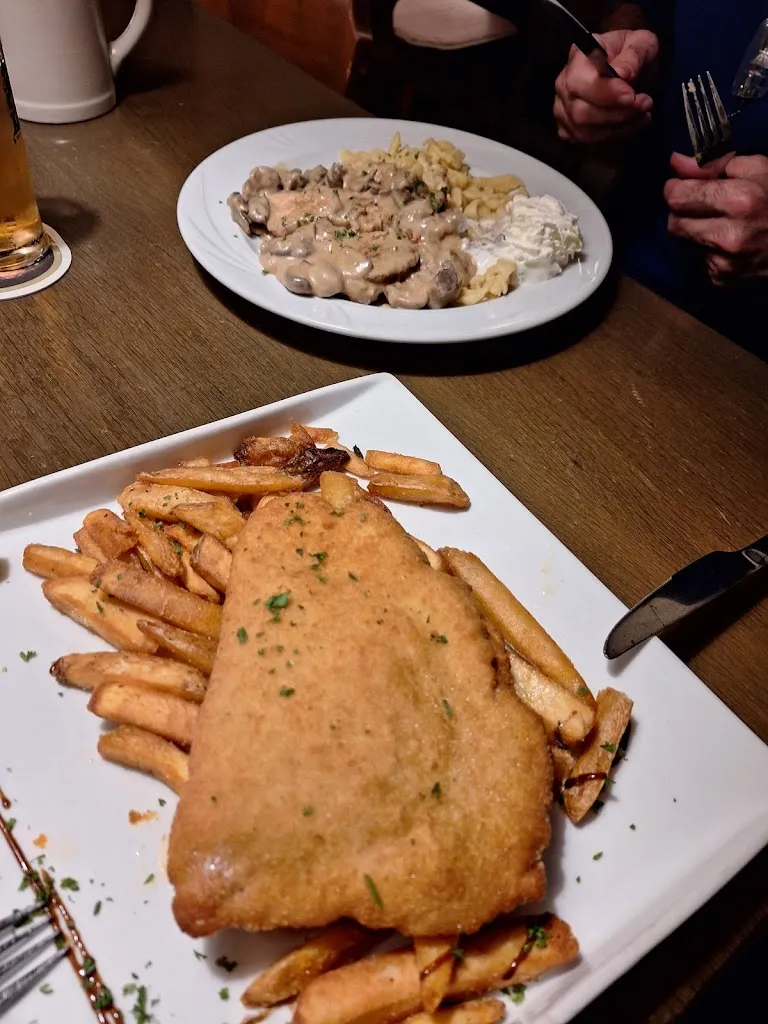 carole jones_Brauerei-Gasthof Bären Gaststätte_Nesselwang_review