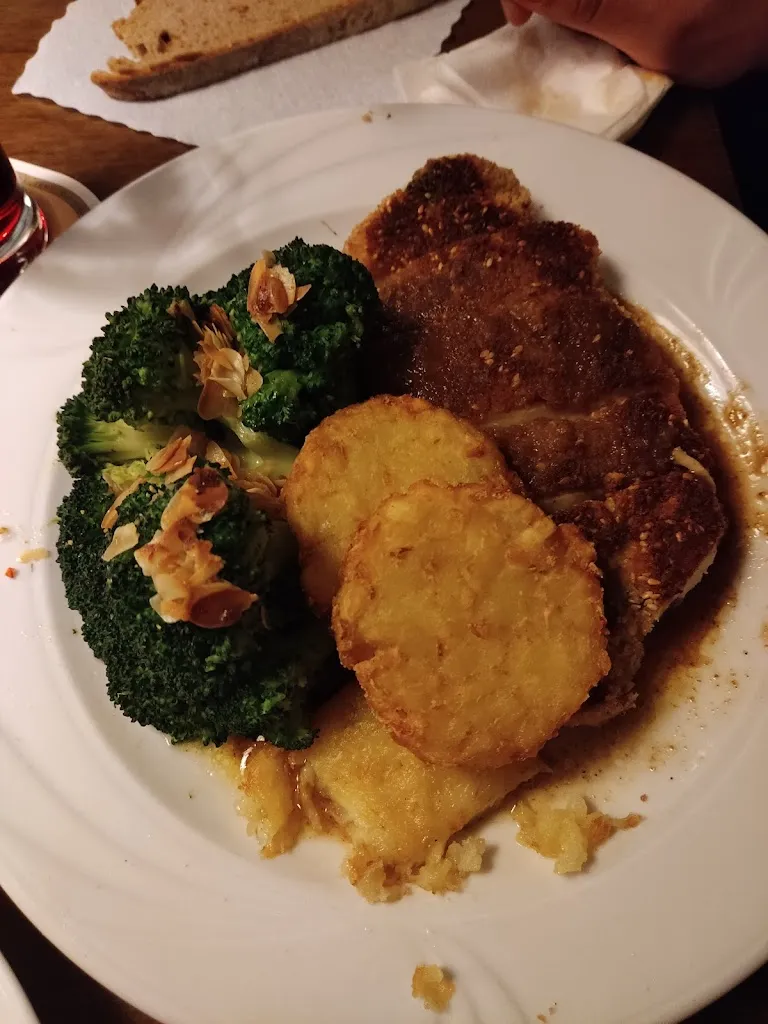 Marce Romero_Brauerei-Gasthof Bären Gaststätte_Nesselwang_review