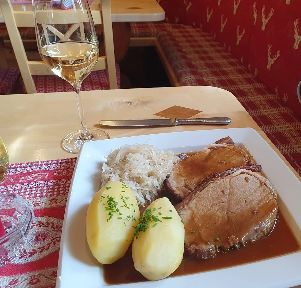 Yannick A_Alpengasthaus Jausenstation WECHNER_Austria_review