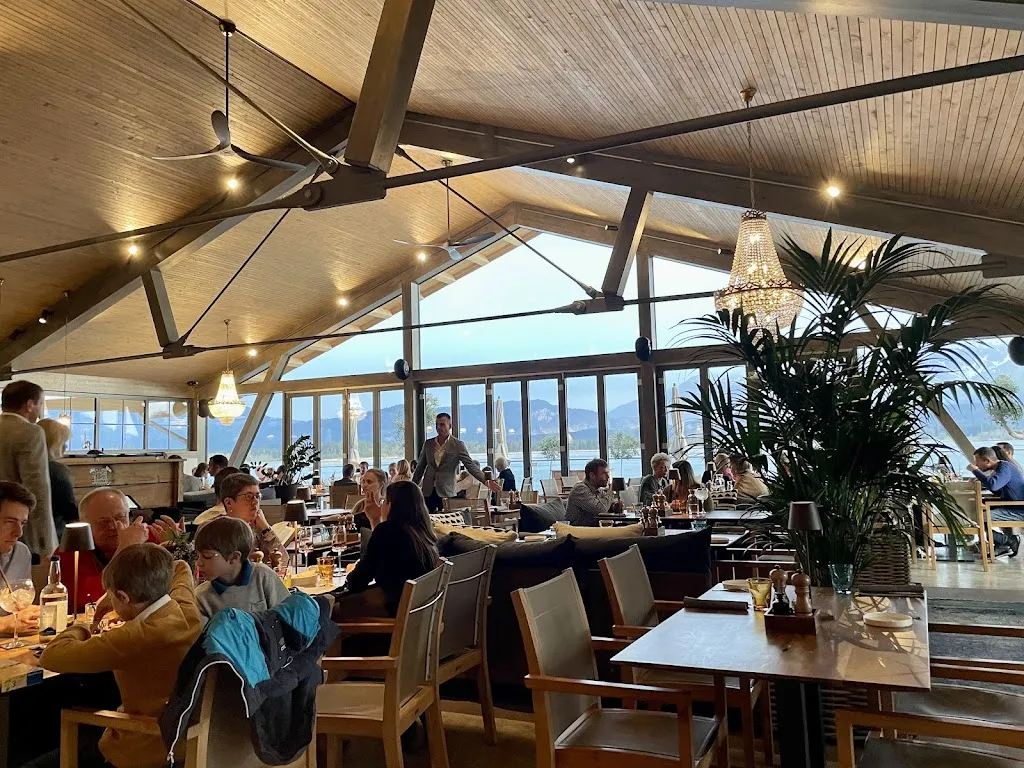 Wanderers Compass Travel Blog_Seehaus Hopfensee_Füssen_review