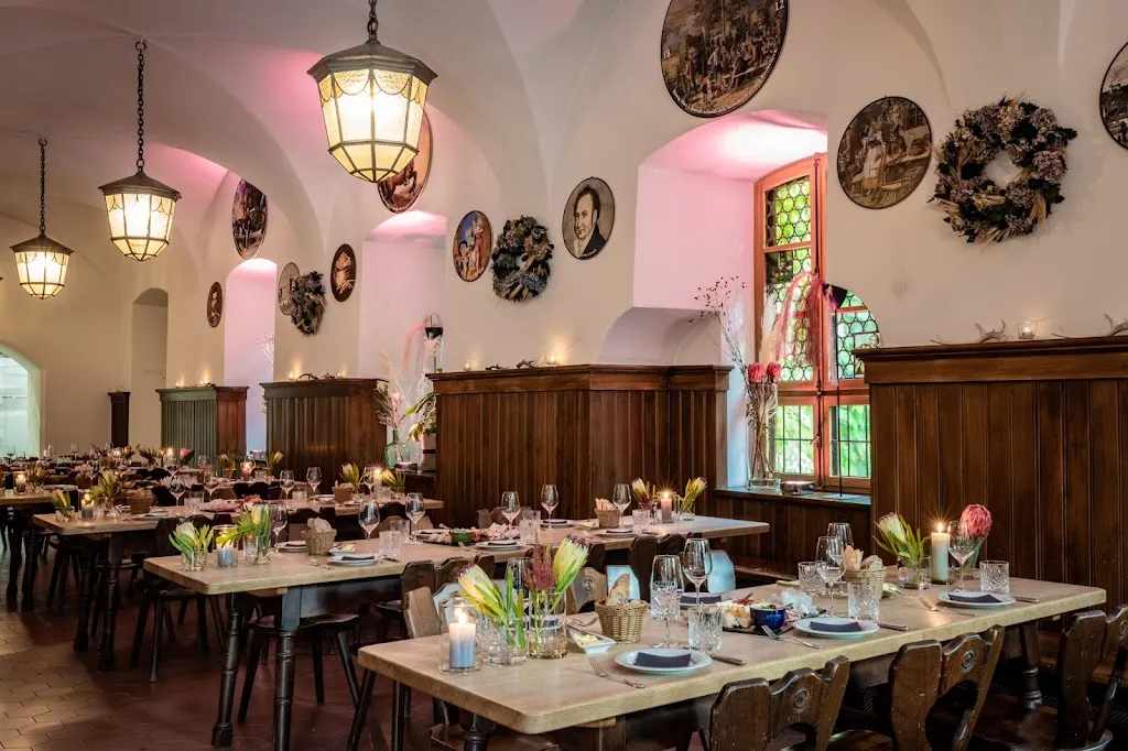 Schloss Bräustüberl Hohenschwangau restaurant in Schwangau