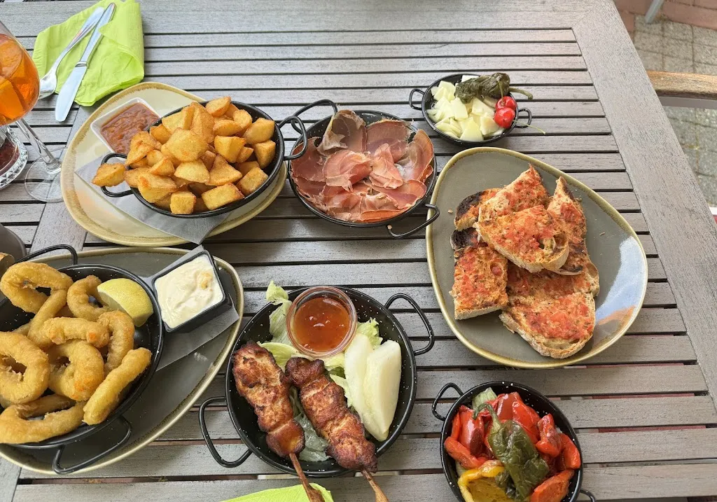 Kim Grünter_Carlos Tapas Bar_Albstadt_review