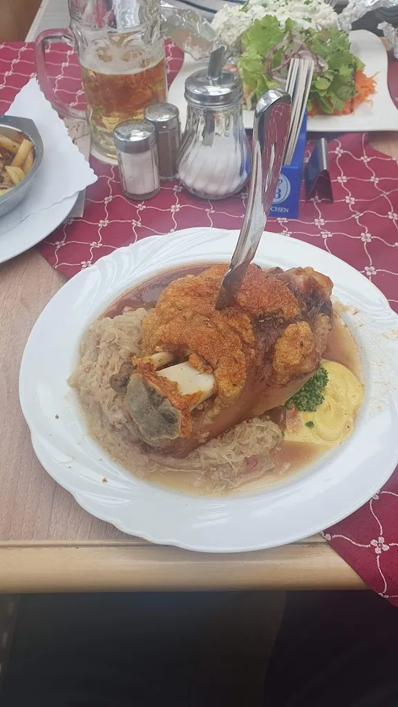 Menu_Neuschwanstein Castle Restaurant GmbH & Co. KG_Schwangau_immagine_5