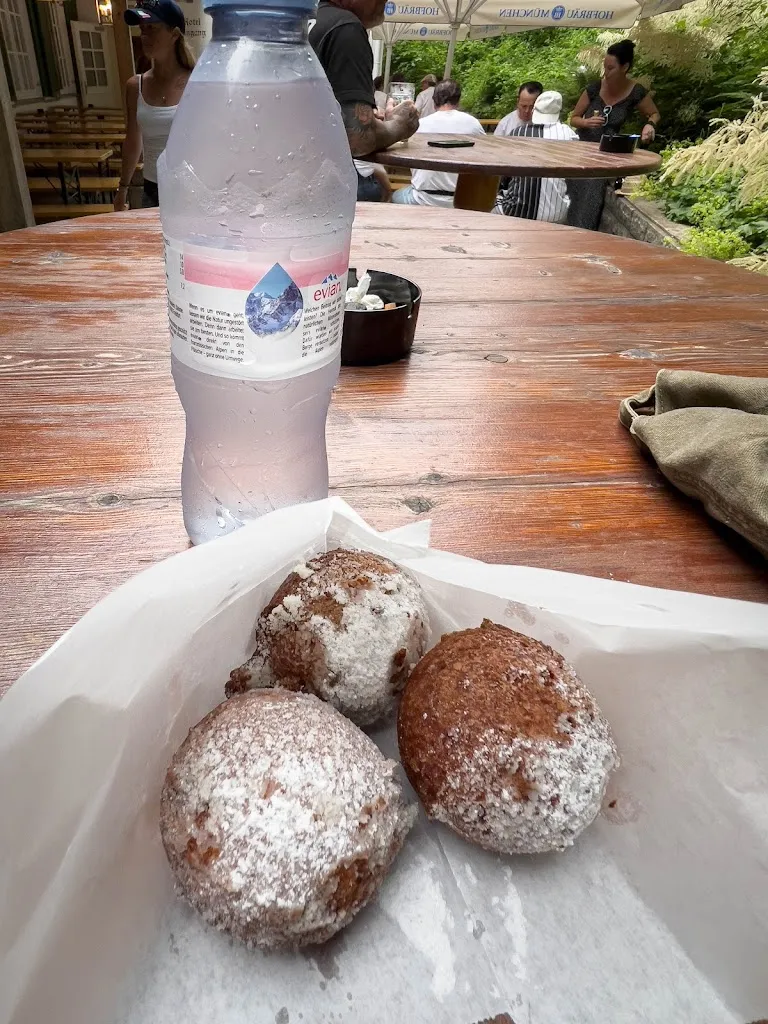 Menu_Neuschwanstein Castle Restaurant GmbH & Co. KG_Schwangau_immagine_9