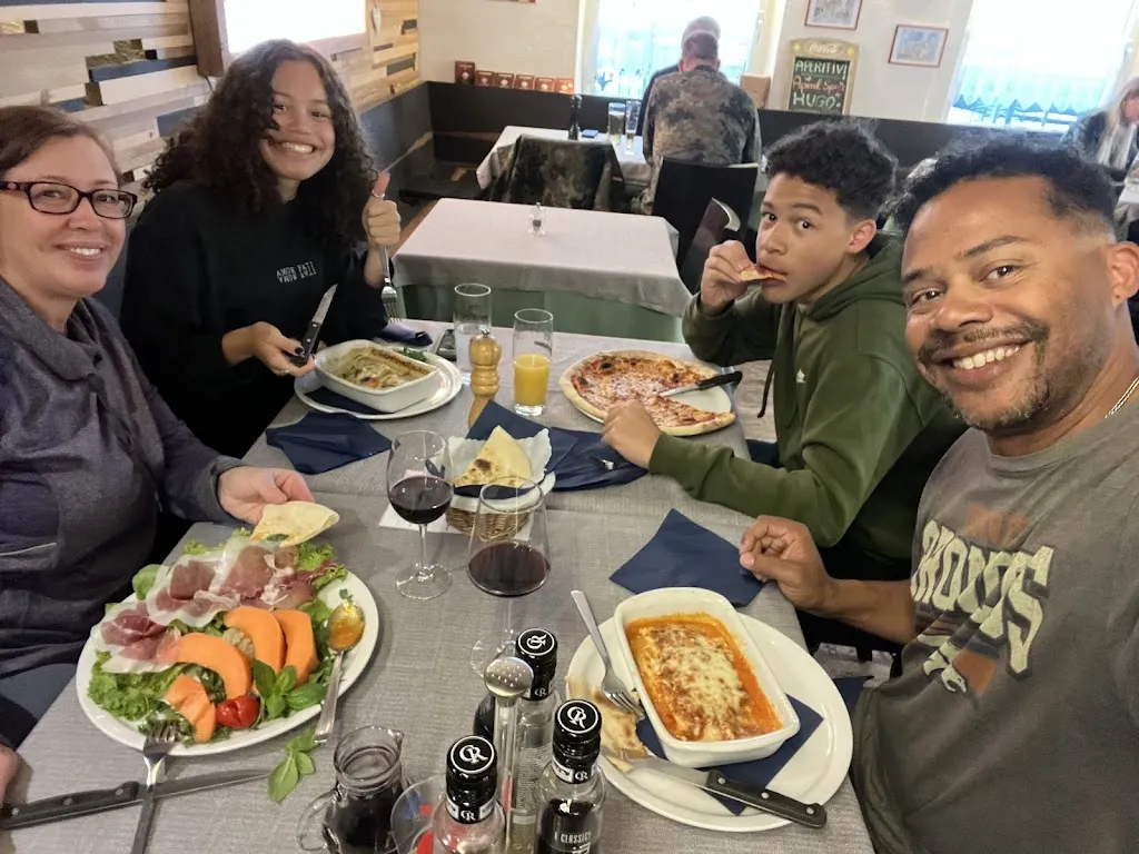 Yvonne Hall_Pizzeria Il Borgo_Nesselwang_review