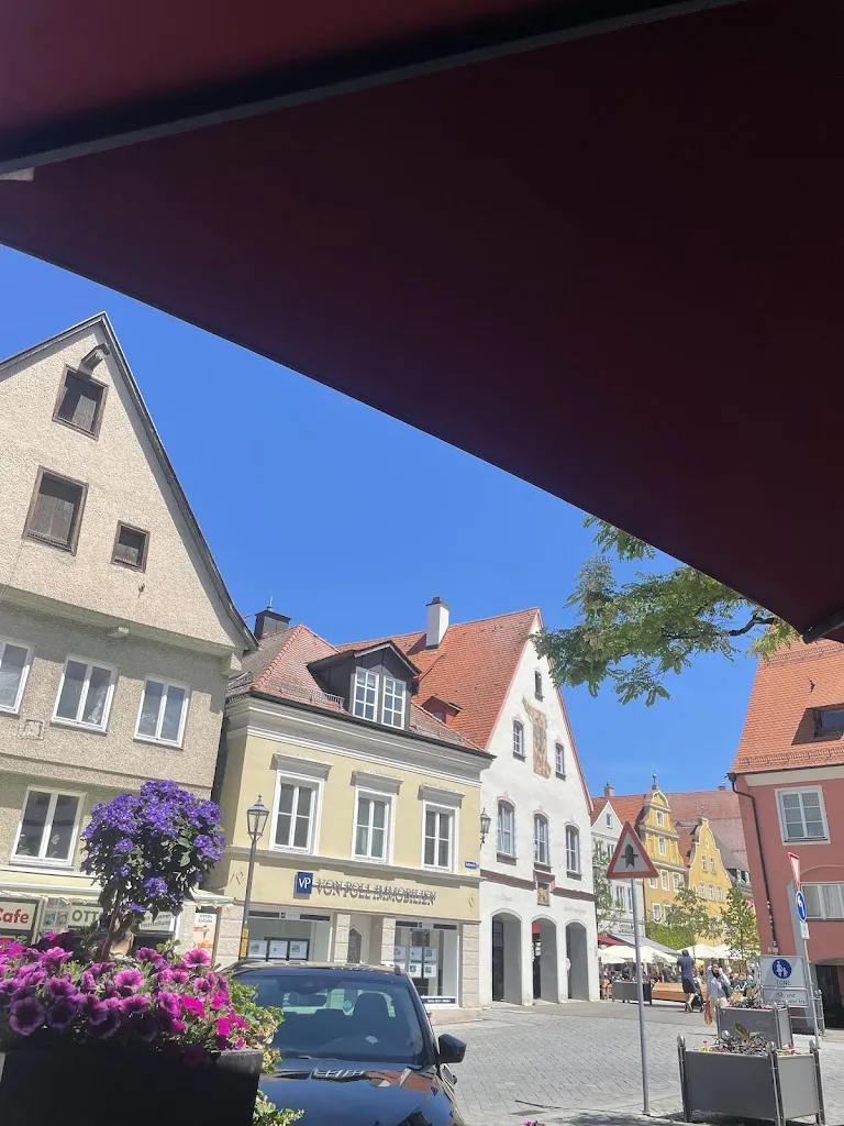 Simona Petrishka_Café Martin_Memmingen_review