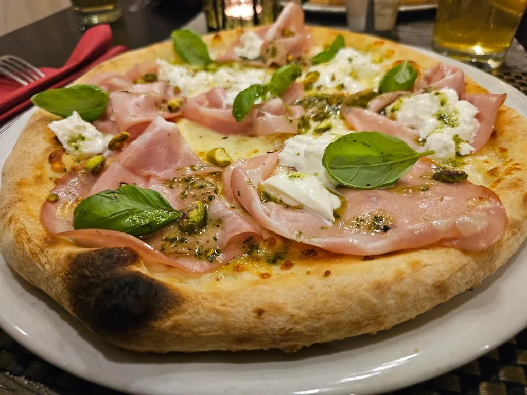 ORO NERO - Ristorante Pizzeria_Memmingen_slider_image_3