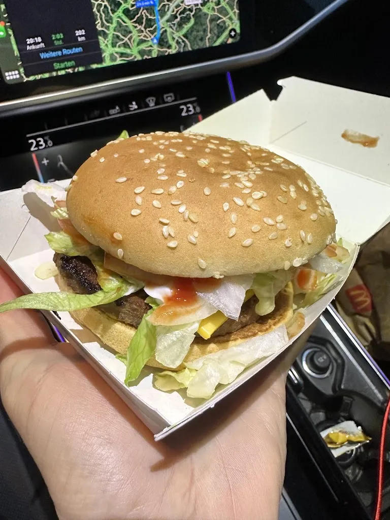 McDonald's_Himmelkron_slider_image_3