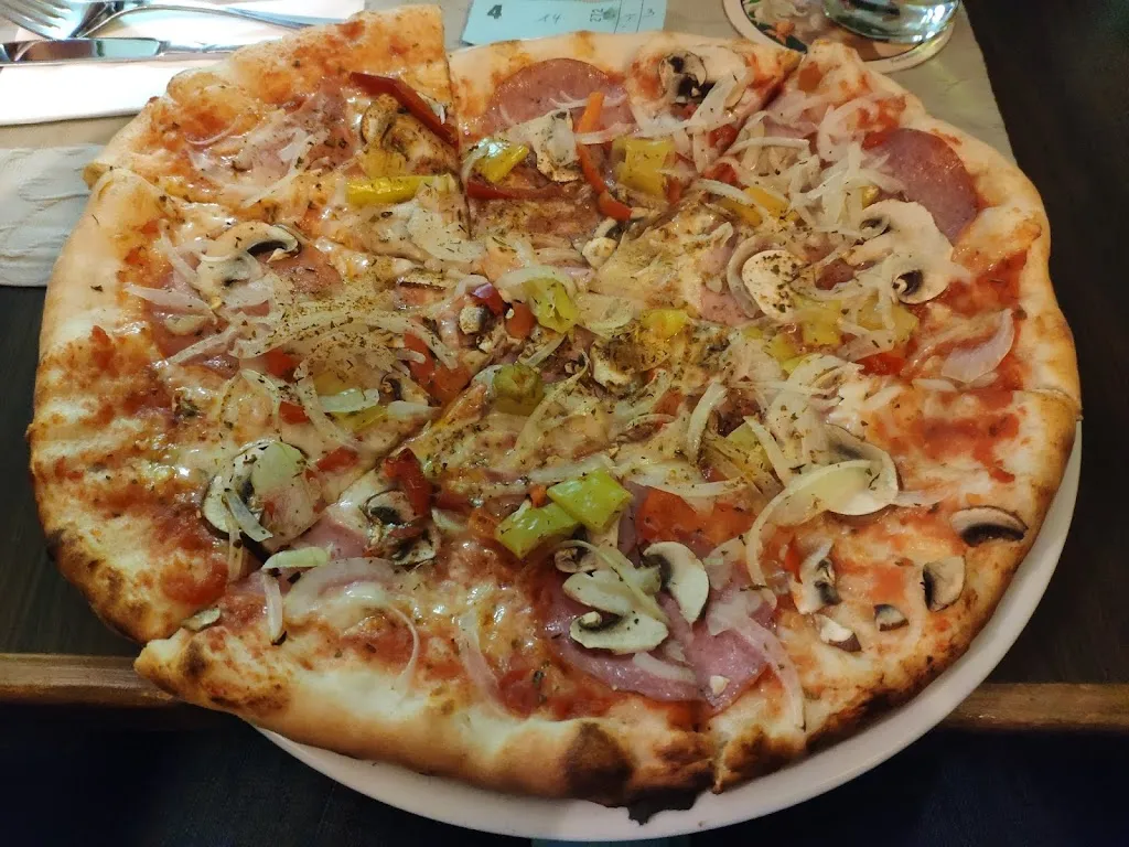 Daniel_Holzbackstube Pilhofer_Hirschbach_review