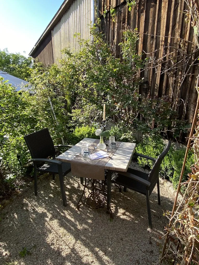 Holzbackstube Pilhofer restaurant in Hirschbach