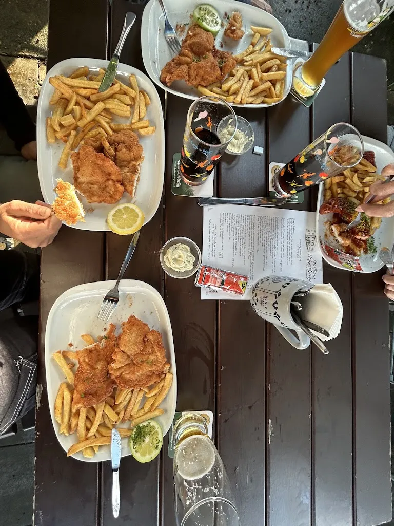 Ashley De veer_Gasthaus Noppenberger Inh. H. Pfersching_Heßdorf_review