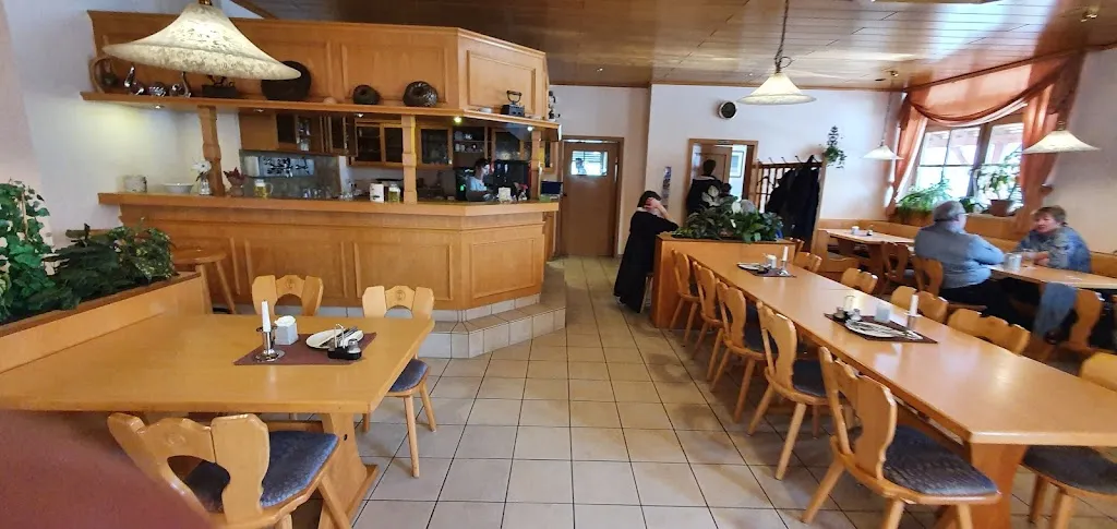 Chr C_Jägersruh_Heßdorf_review