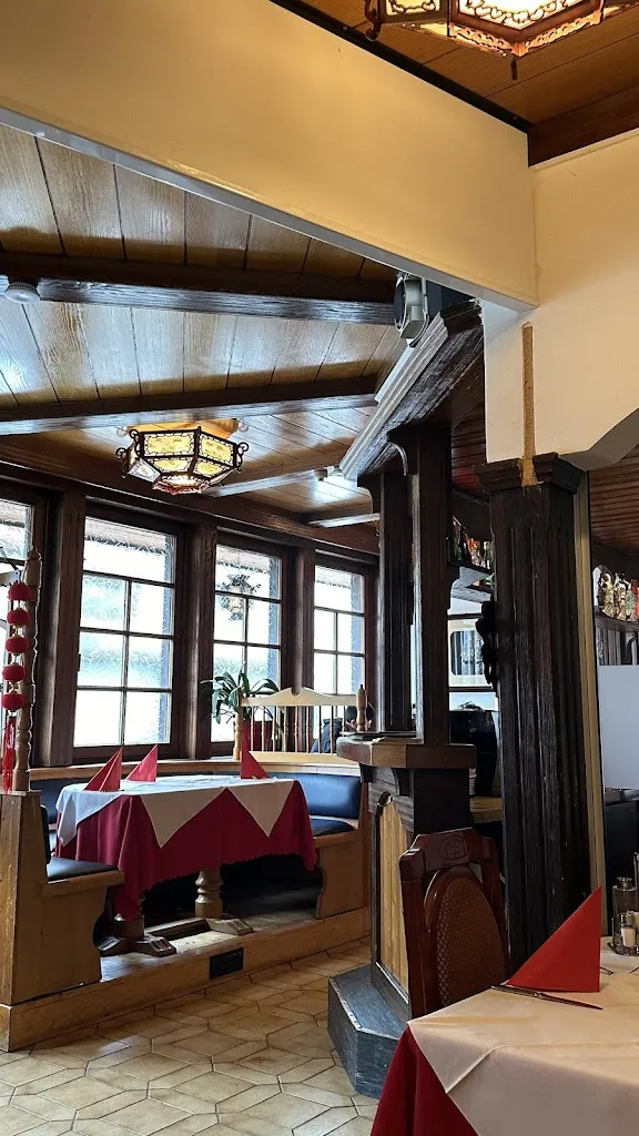 Davina Nolle_Qingshan Restaurant_Albstadt_avis