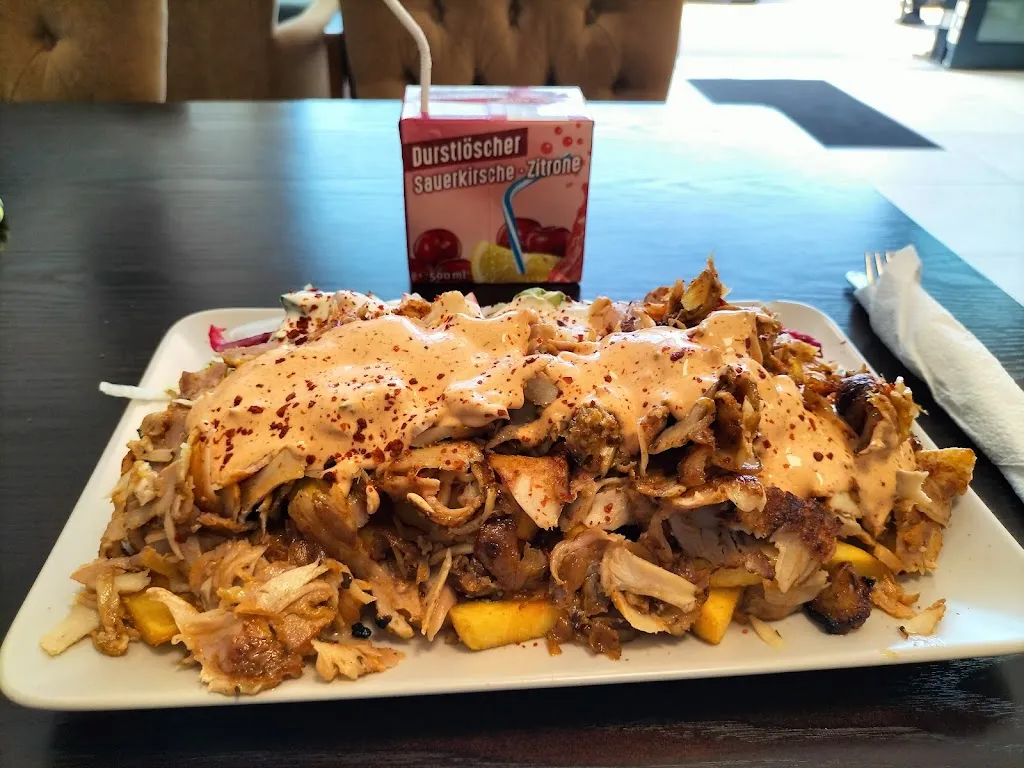 Ewin's Kebap & Pizza Haus Hilpoltstein_Hilpoltstein_slider_image_2