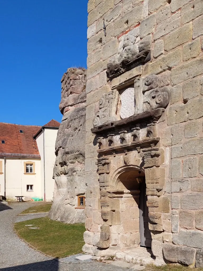 Burgruine Hilpoltstein_Hilpoltstein_slider_image_2