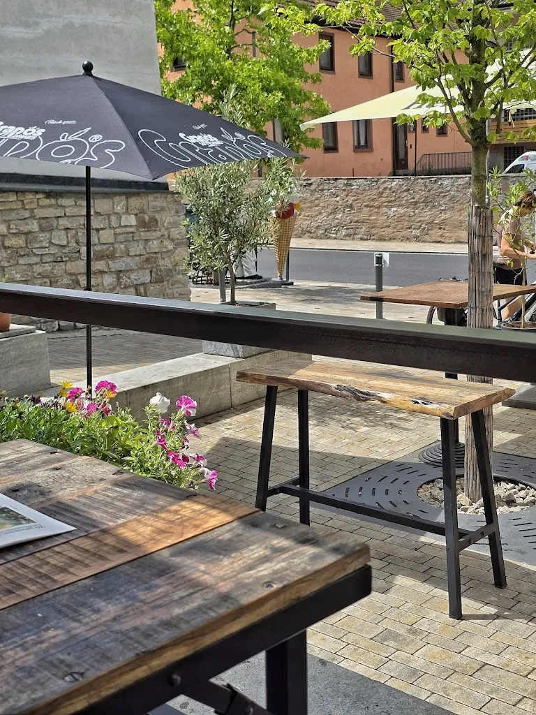 Ristorante / Eiscafé Umbria_Höchberg_slider_image_3