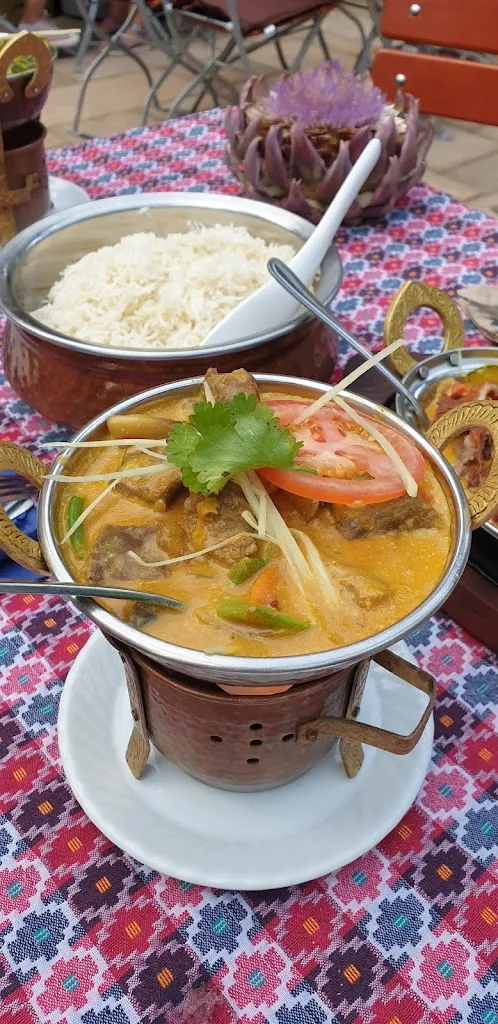 Menu_Food Mantra Nepali-Tibetan Cuisine Restaurant_Würzburg_immagine_9