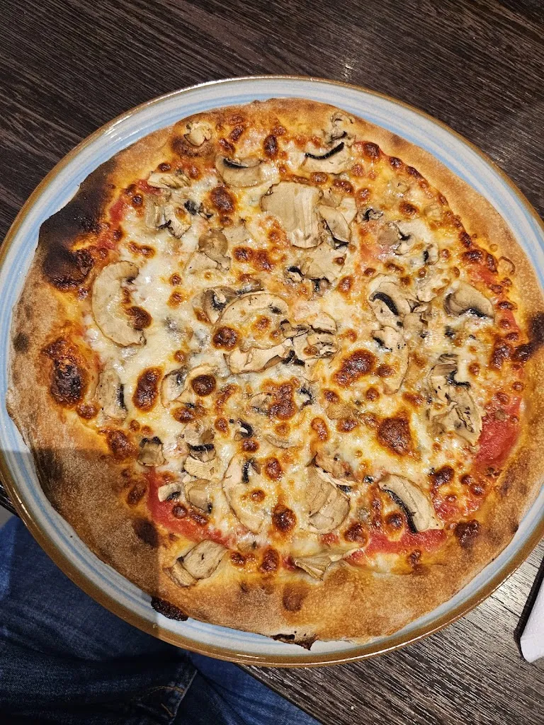 Menu_Pizzeria Azzuri_Albstadt_image_7