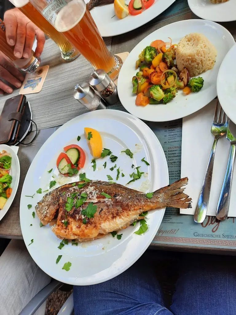 Klaus Holweg_Restaurant OLYMPIA_Heroldsberg_review