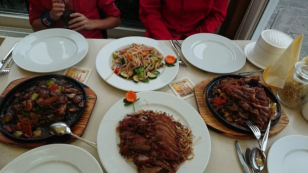 Restaurant-Bar Friends House_Nürnberg_slider_image_3