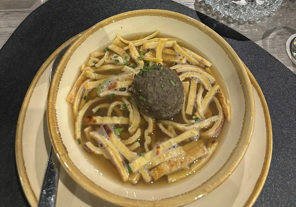 Menu_AYLE Restaurant_Herzogenaurach_image_9