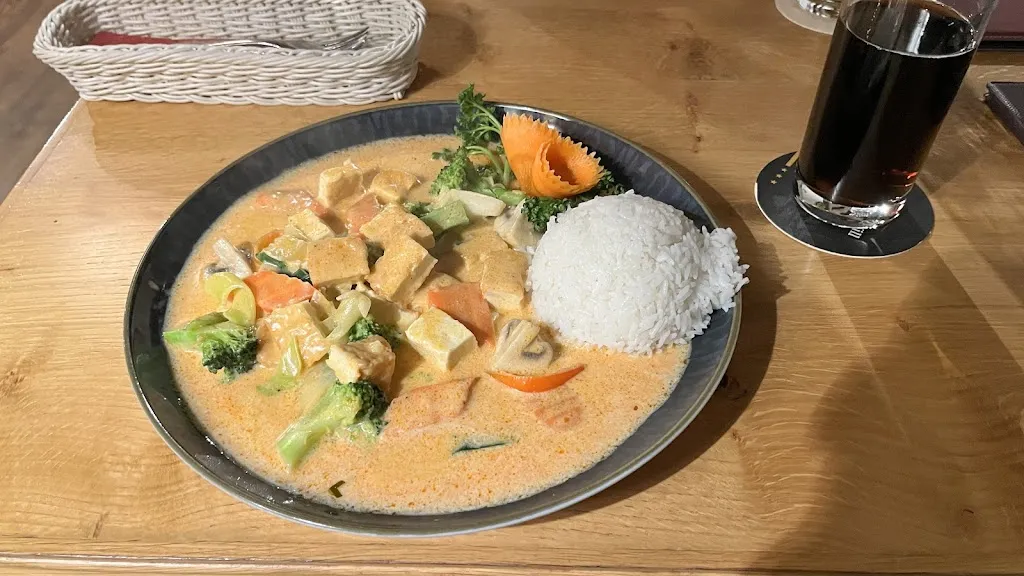 Rohit Sharma_Hue (Asia Food Fusion)_Herzogenaurach_review