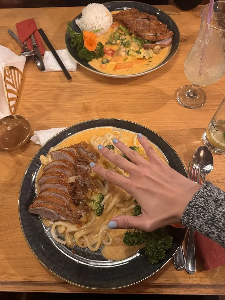 Lorena Romero_Hue (Asia Food Fusion)_Herzogenaurach_review