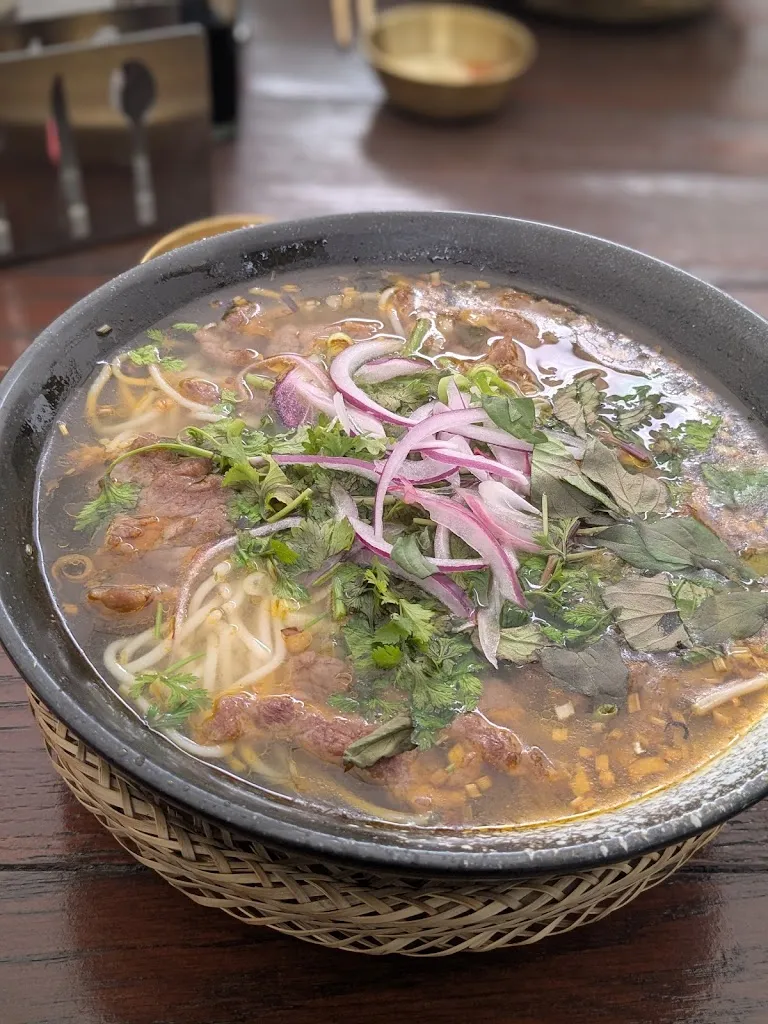 Razia Ahamed_Hue (Asia Food Fusion)_Herzogenaurach_review