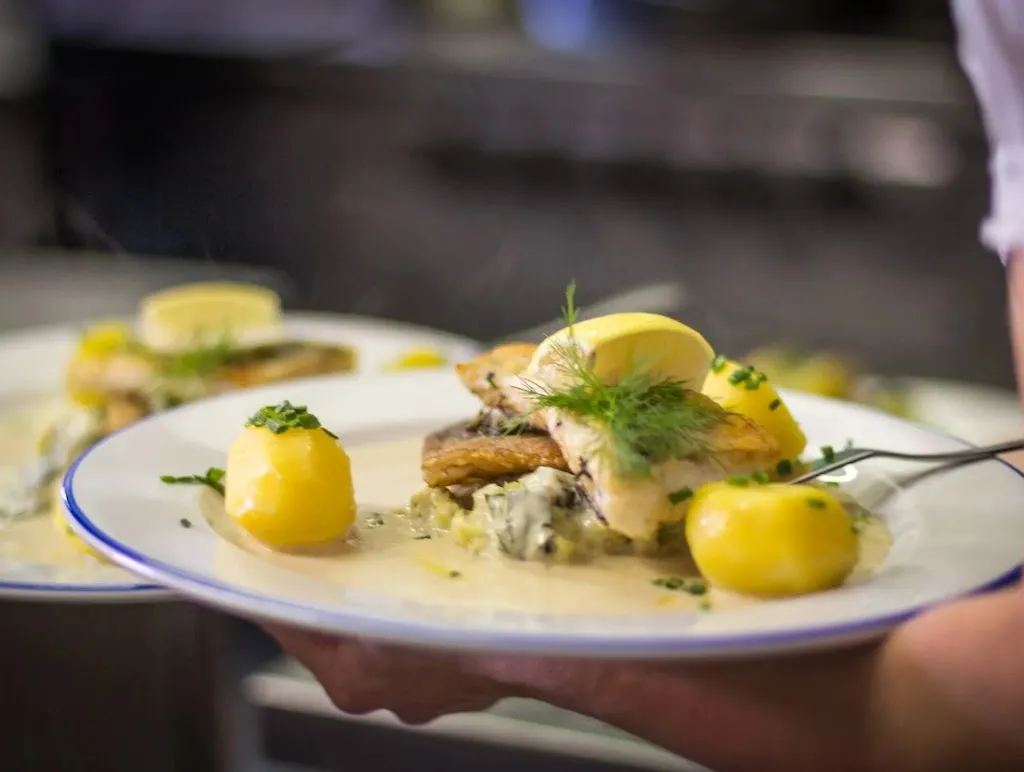 Schlossgaststätte Hohenberg_Seeshaupt_slider_image_3