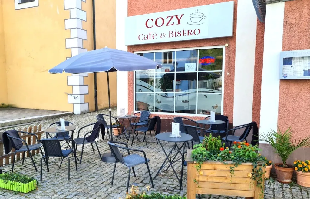 COZY Café & Bistro restaurant in Hohenfels