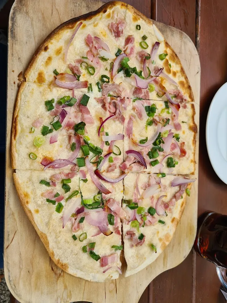 Jenny Melissa_Biergarten am Schlosspark_Hohenkammer_review