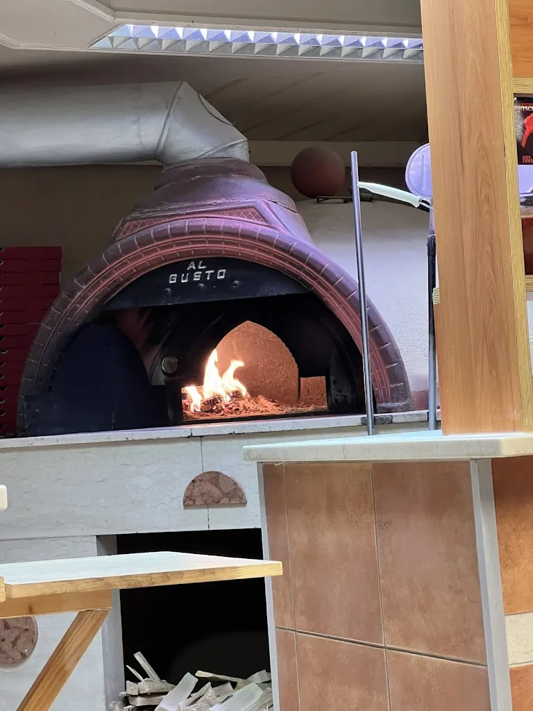 Holzofenpizzeria AL GUSTO_Hohenkammer_slider_image_3