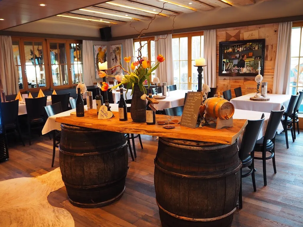 Restaurant Bergmatten_Hofstetten-Flüh_slider_image_1