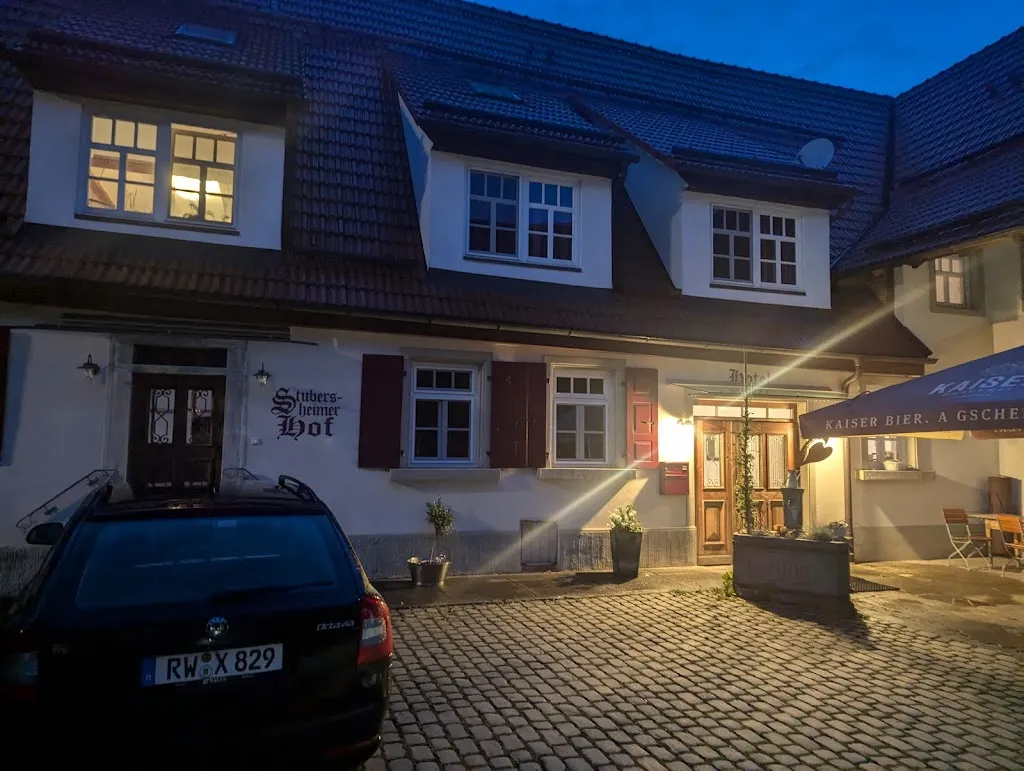 Isaac Kuehnle-Nelson_Stubersheimer Hof_Amstetten_review