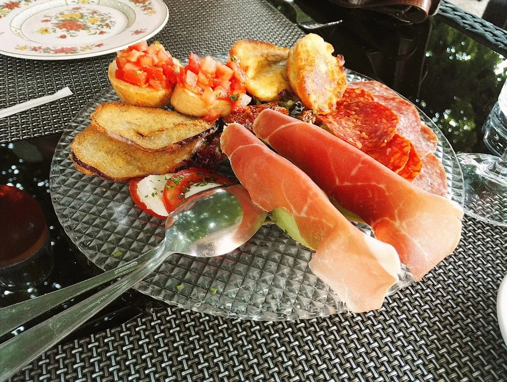 Ristorante Belvedere_Hofstetten-Flüh_slider_image_3