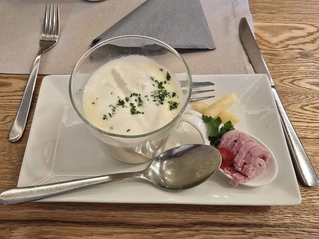 Petra Krug_Hollstädter Hof_Hollstadt_review