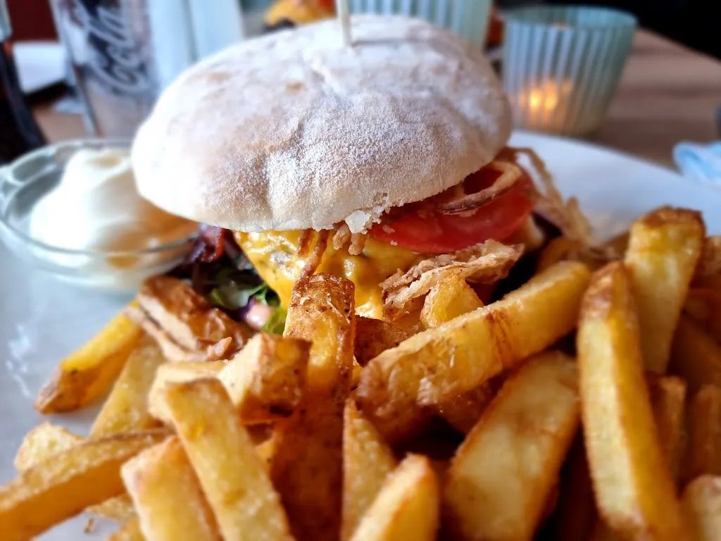 Niclas Aarestrup_Holländische Stube_Friedrichstadt_review