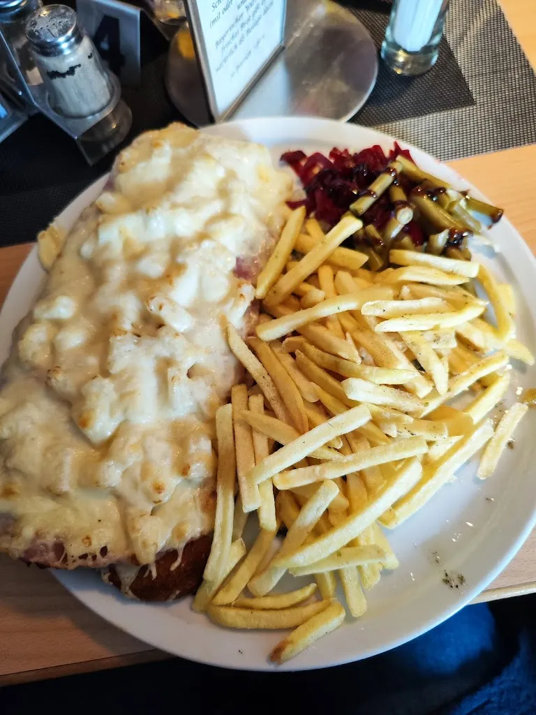 Anja Abel_Buby's Diner_Hof_review