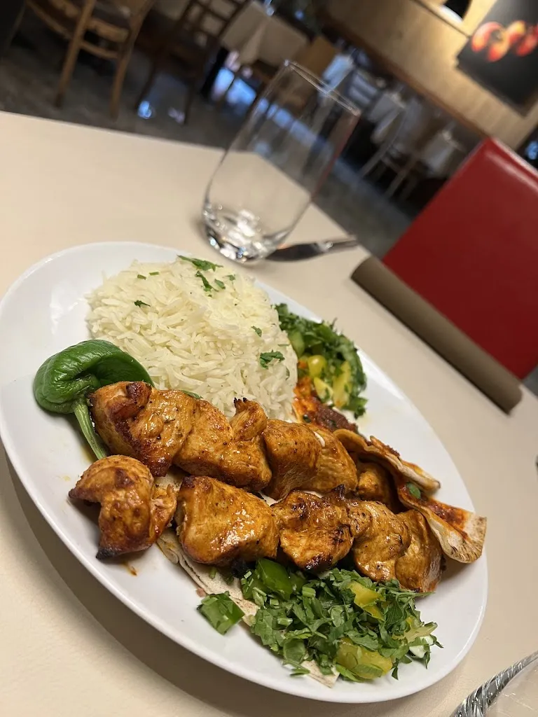 Achi's Restaurant_Hof_slider_image_3