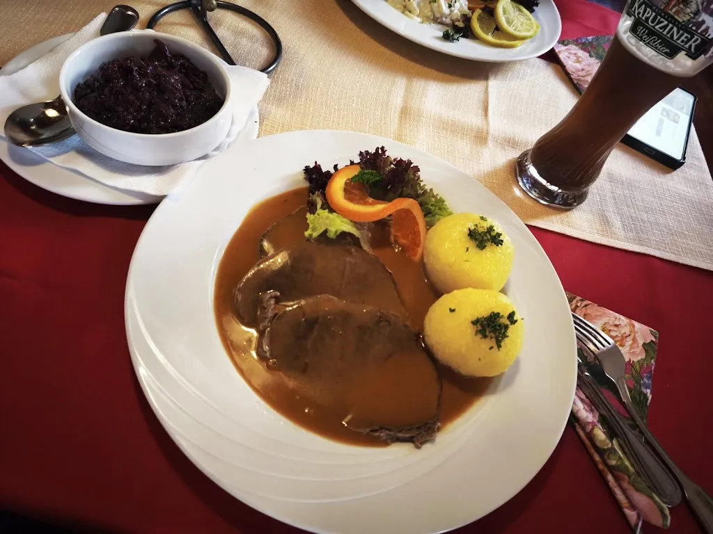 Altdeutsche Bierstube_Hof_slider_image_2