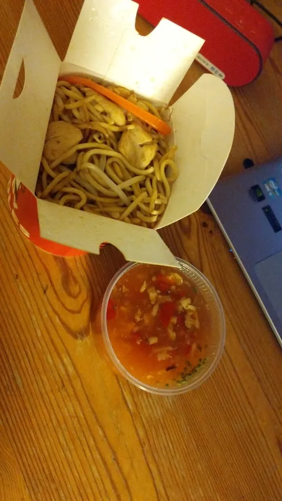 Menu_Goldener Garten - Asia Bistro Jin Yuan_Hof_immagine_8