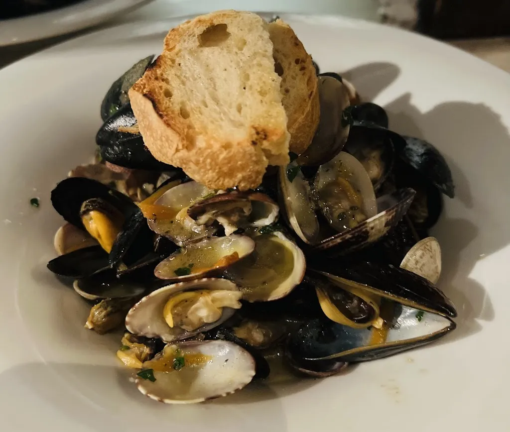 L'ANGOLO Ristorante - Pizzeria_Höhenkirchen-Siegertsbrunn_slider_image_3