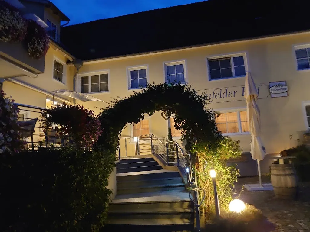 S.B._Landhaus Schönfelder Hof -Tradition seit 1909-_Hollfeld_review