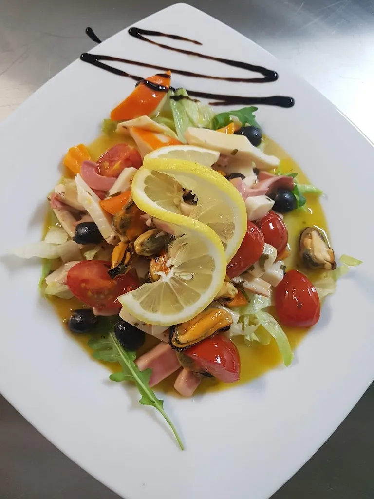 Menu_Pizzeria Café Lucania Bistro - Massimiliano Lauriola_Hollfeld_immagine_8