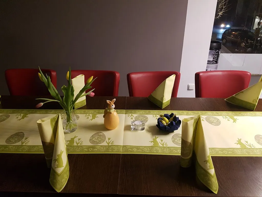 Pizzeria Café Lucania Bistro - Massimiliano Lauriola restaurant in Hollfeld