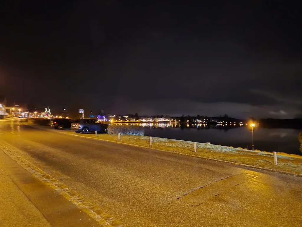 Sun Kang_At the Olives-farmer_Füssen_reseña