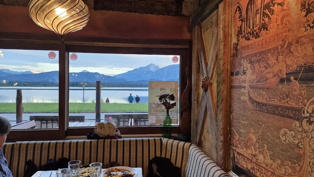 At the Olives-farmer_Füssen_slider_image_2